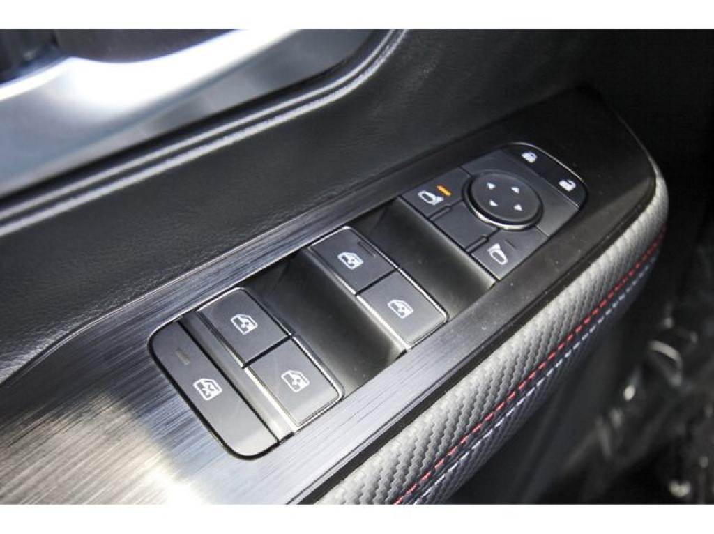 new 2025 Nissan Kicks car, priced at $29,113