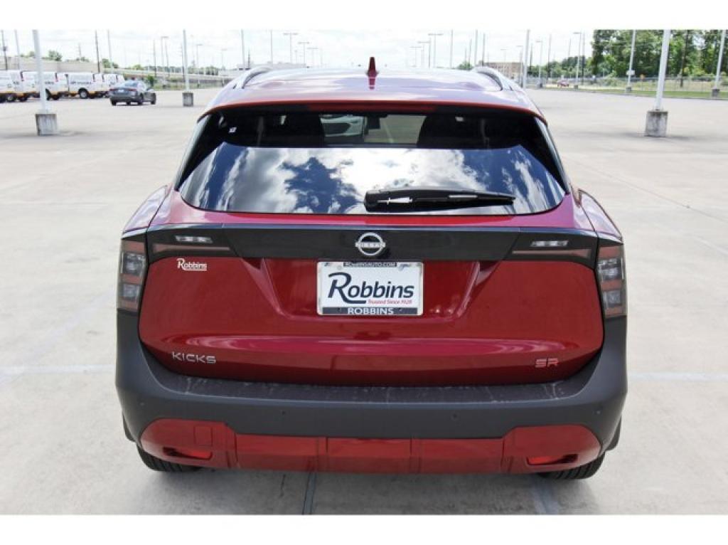 new 2025 Nissan Kicks car, priced at $29,113