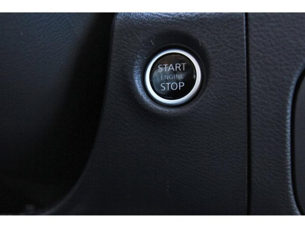 new 2025 Nissan Frontier car, priced at $36,252
