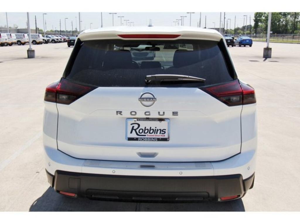 new 2025 Nissan Rogue car, priced at $30,813