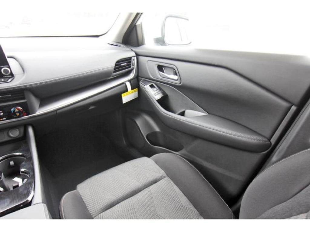 new 2025 Nissan Rogue car, priced at $30,675