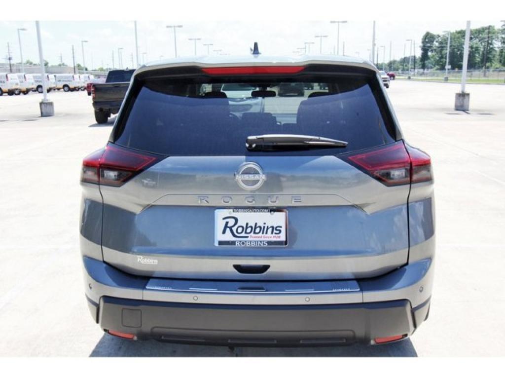 new 2025 Nissan Rogue car, priced at $30,735