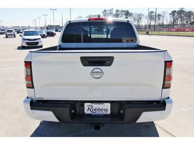 new 2025 Nissan Frontier car, priced at $37,752