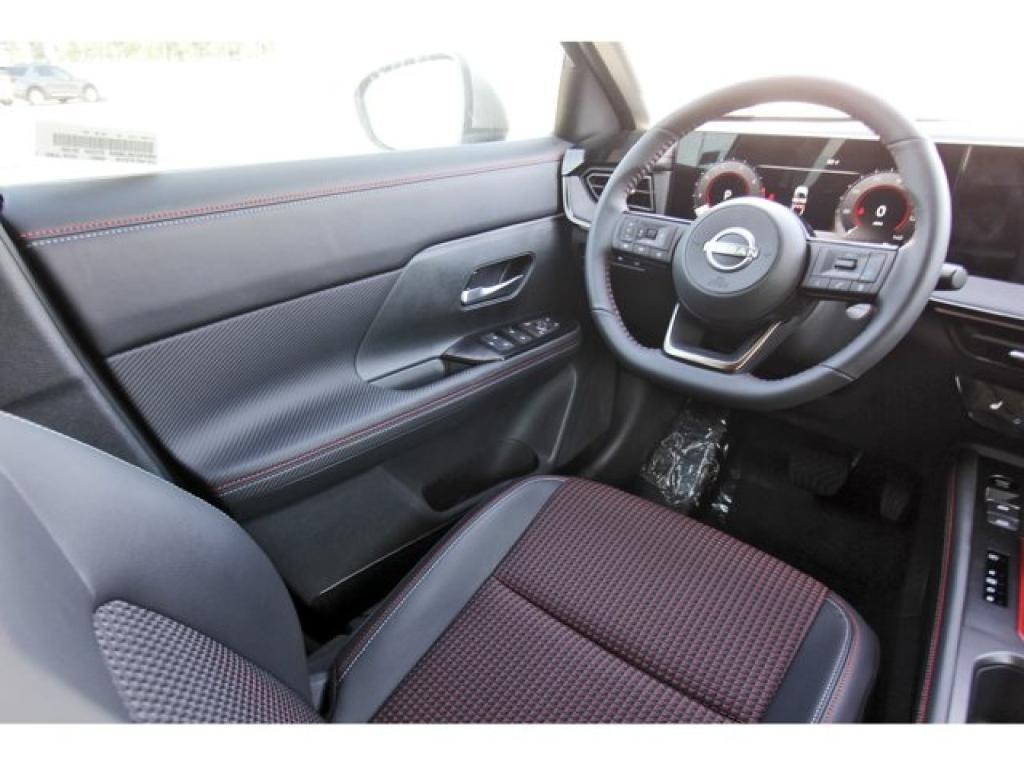 new 2025 Nissan Kicks car, priced at $29,426