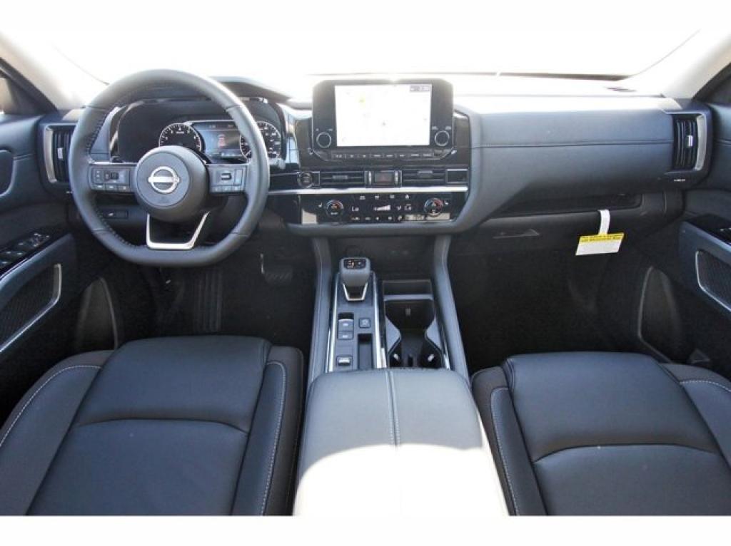 new 2025 Nissan Pathfinder car, priced at $44,550