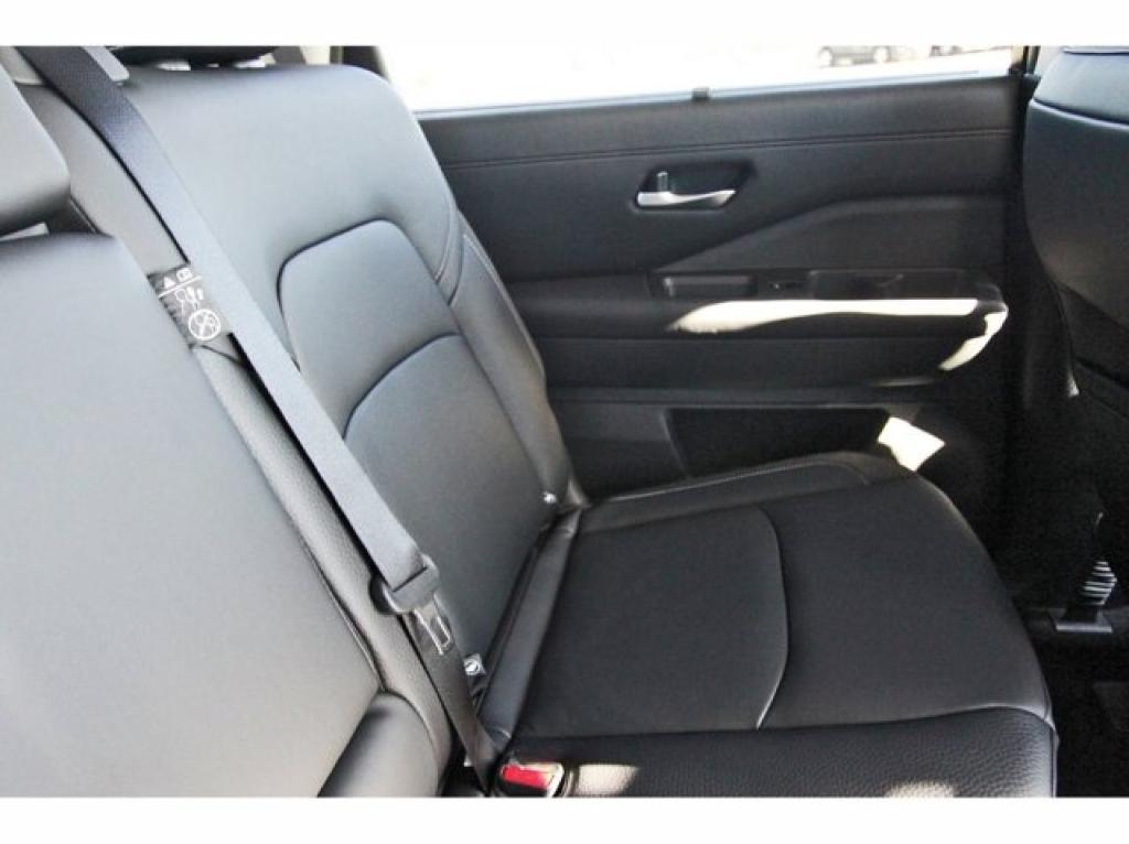 new 2025 Nissan Pathfinder car, priced at $44,550