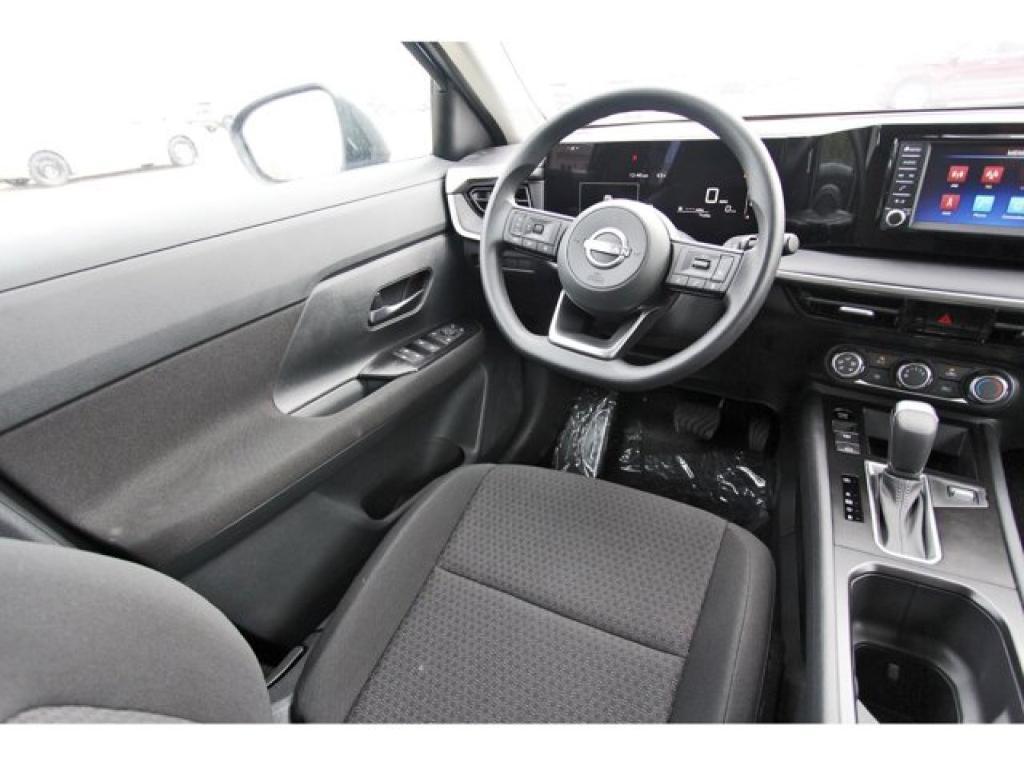 new 2025 Nissan Kicks car, priced at $24,247