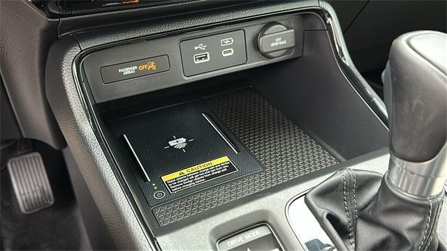 used 2023 Honda CR-V car, priced at $32,998