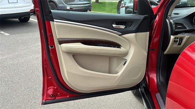 used 2020 Acura MDX car, priced at $27,954