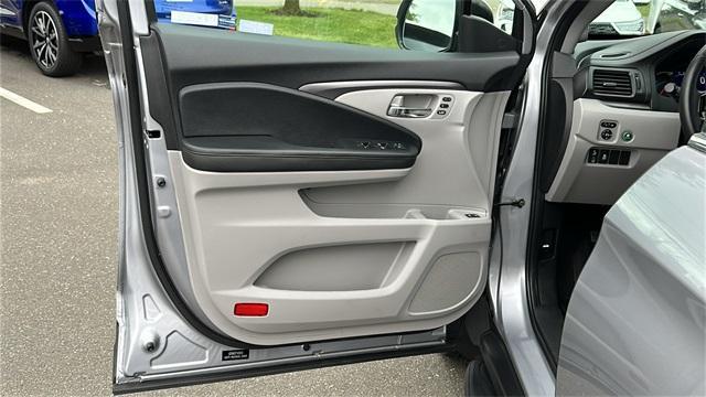 used 2022 Honda Pilot car, priced at $30,998