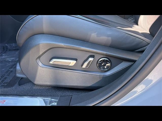new 2025 Acura RDX car, priced at $52,250