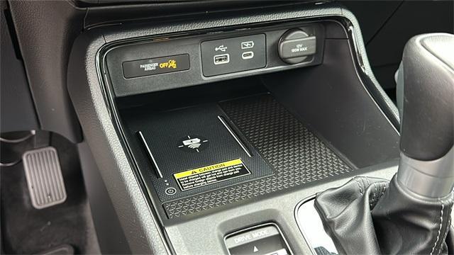 used 2024 Honda CR-V car, priced at $32,995