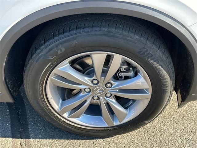 used 2023 Acura MDX car, priced at $38,983