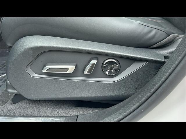 new 2026 Acura RDX car, priced at $52,650