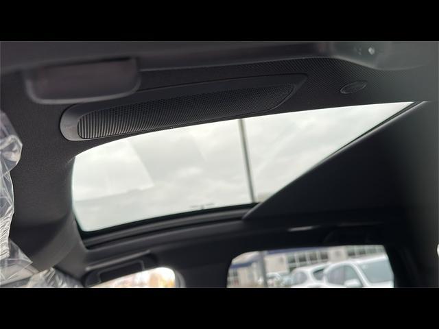 new 2026 Acura RDX car, priced at $52,650