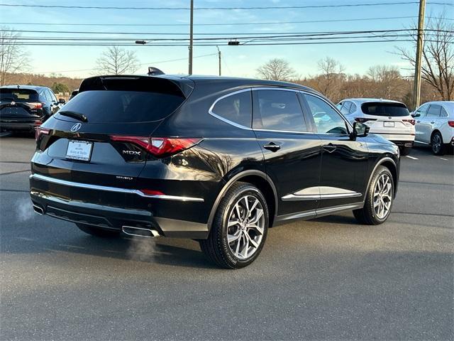 used 2022 Acura MDX car, priced at $33,546