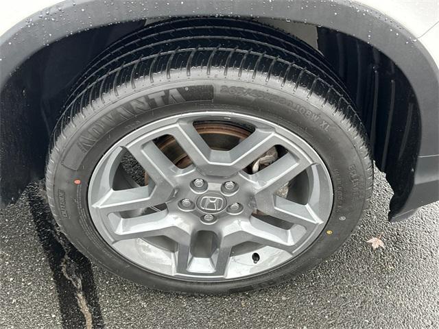 used 2023 Honda Passport car, priced at $31,634