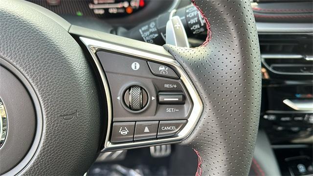 used 2025 Acura MDX car, priced at $59,888