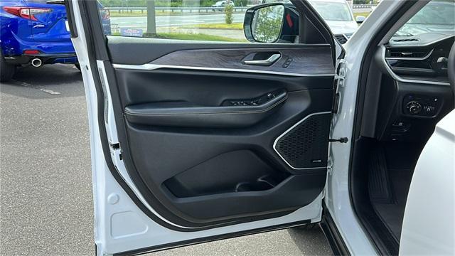 used 2023 Jeep Grand Cherokee 4xe car, priced at $29,253