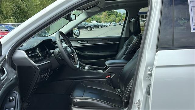 used 2023 Jeep Grand Cherokee 4xe car, priced at $29,253