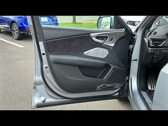 new 2025 Acura RDX car, priced at $51,650