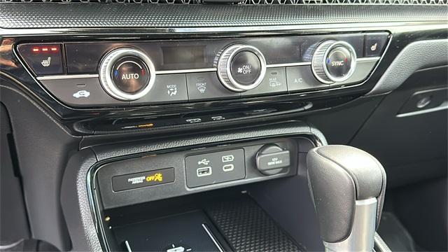 used 2025 Honda CR-V car, priced at $36,072