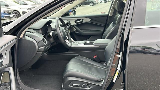 used 2025 Acura TLX car, priced at $40,995