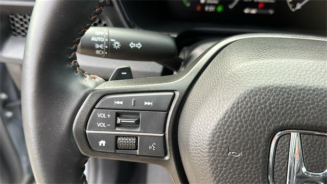 used 2025 Honda CR-V Hybrid car, priced at $36,899