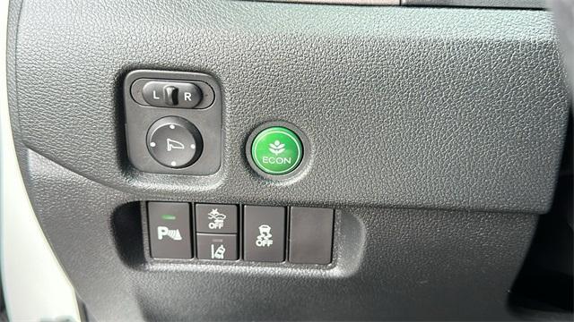 used 2022 Honda Passport car, priced at $30,998