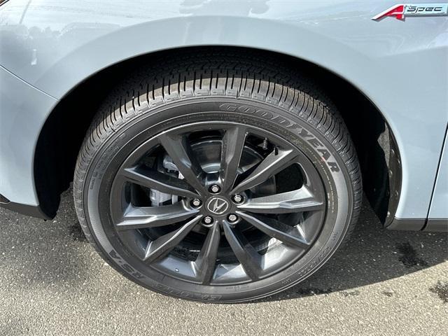new 2025 Acura RDX car, priced at $52,250