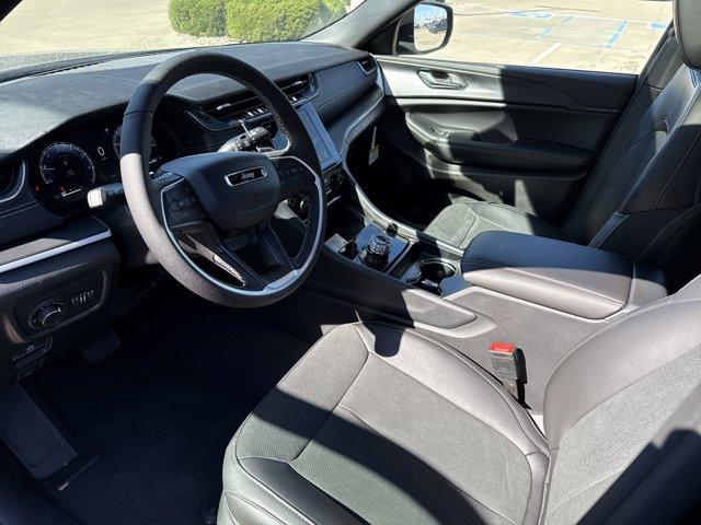 new 2025 Jeep Grand Cherokee L car, priced at $47,499