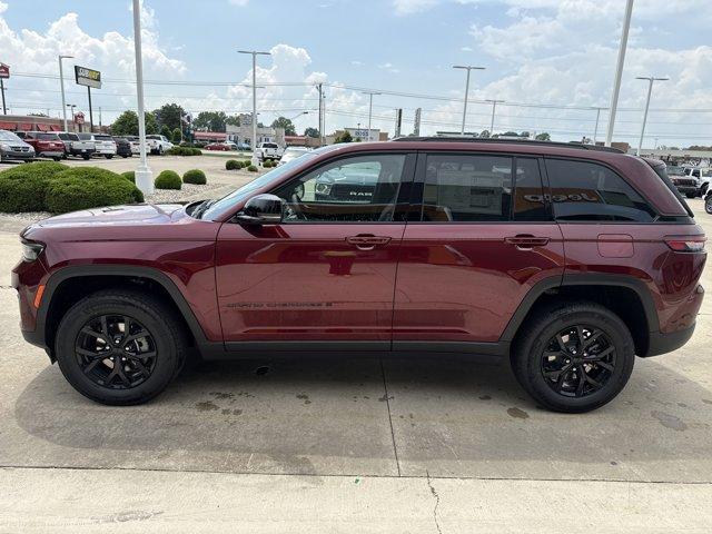 new 2025 Jeep Grand Cherokee car, priced at $42,499
