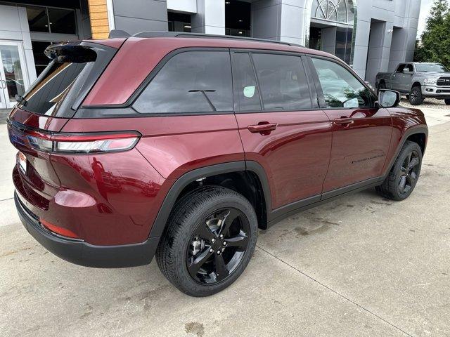 new 2024 Jeep Grand Cherokee car, priced at $44,499