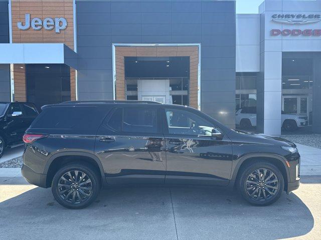 used 2023 Chevrolet Traverse car, priced at $41,998