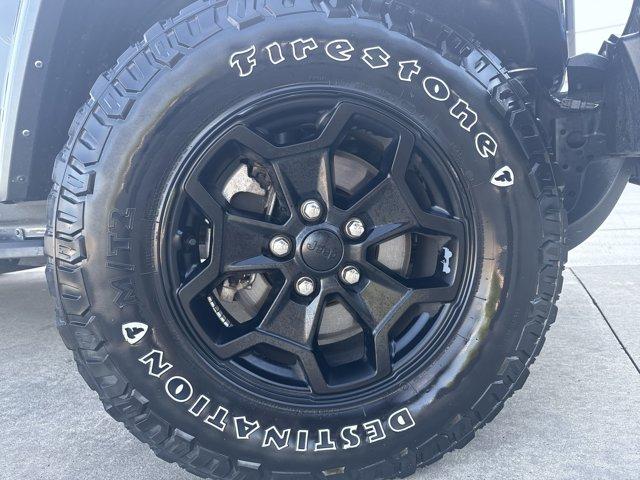used 2022 Jeep Gladiator car, priced at $30,555