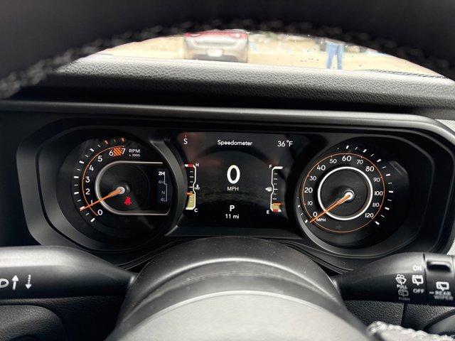 new 2025 Jeep Wrangler car, priced at $51,999
