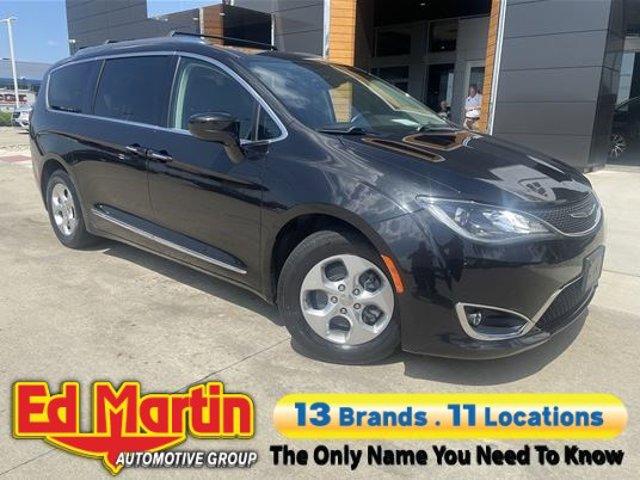 used 2017 Chrysler Pacifica car, priced at $12,897