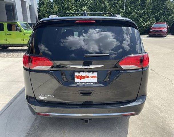 used 2017 Chrysler Pacifica car, priced at $15,650