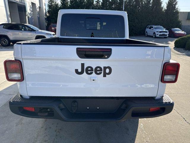 new 2025 Jeep Gladiator car, priced at $42,499