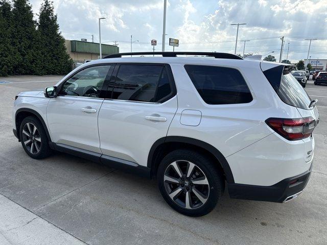 used 2023 Honda Pilot car, priced at $39,999