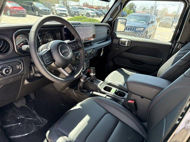 new 2025 Jeep Wrangler car, priced at $68,499
