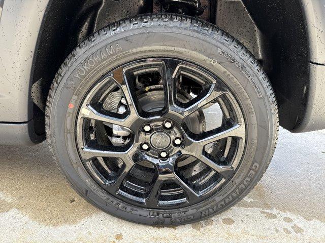 new 2025 Jeep Compass car, priced at $31,999