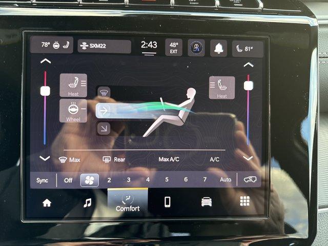 new 2025 Jeep Grand Cherokee car, priced at $44,749