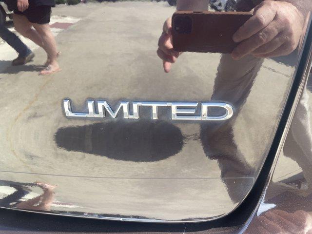 used 2019 Chrysler Pacifica car, priced at $22,448