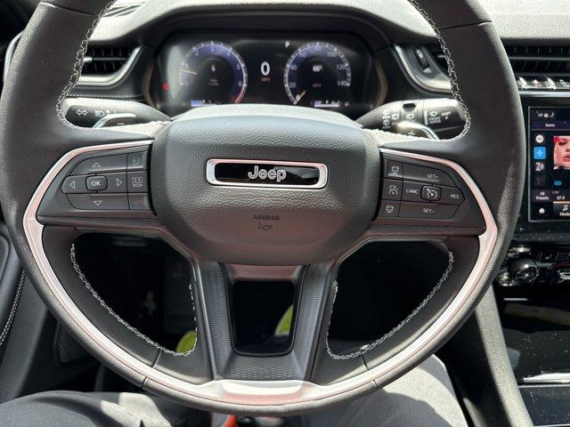 new 2025 Jeep Grand Cherokee car, priced at $43,999