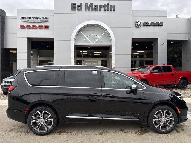 new 2025 Chrysler Pacifica car, priced at $58,999