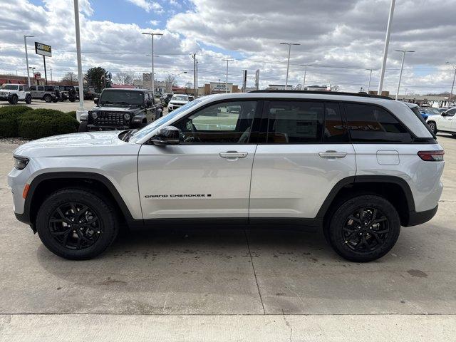 new 2025 Jeep Grand Cherokee car, priced at $45,499