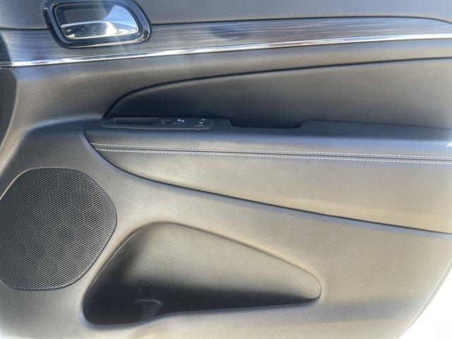 used 2021 Jeep Grand Cherokee car