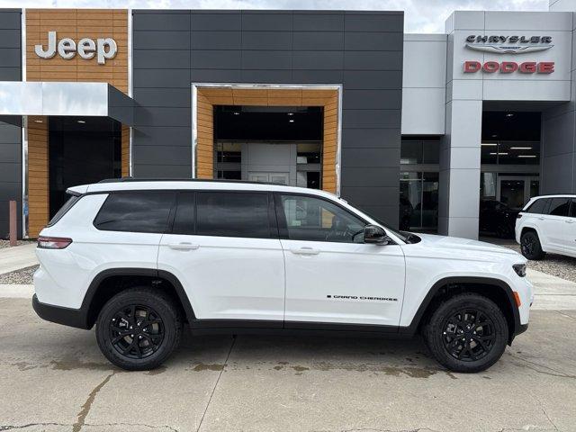 new 2025 Jeep Grand Cherokee L car, priced at $46,499