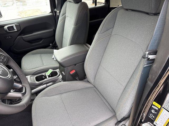 new 2025 Jeep Wrangler car, priced at $48,499